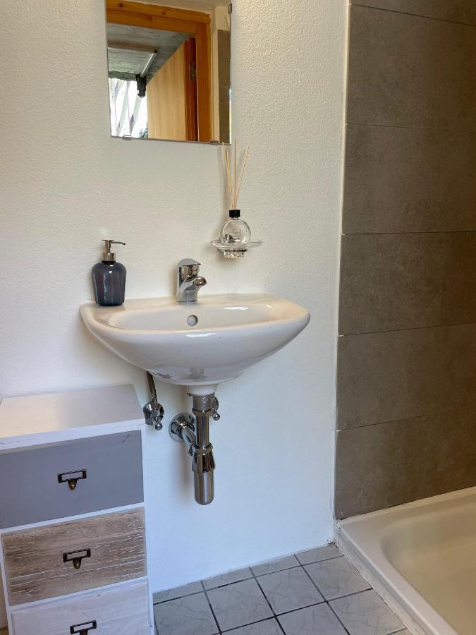 Birdbox Curzutt Hotel Monte Carasso Екстериор снимка